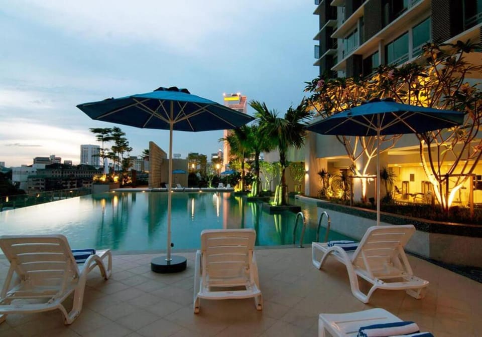 Pool view, Swimming pool, Swimming pool, sunbed