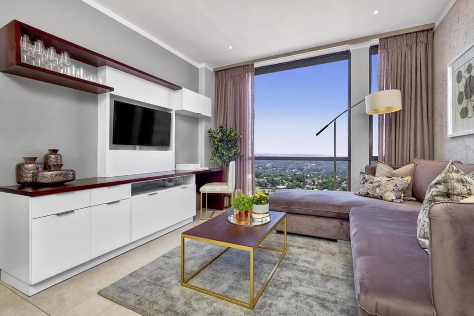 Executive and Spacious Apartments in Masingita Towers Sandton Apartment in Sandton