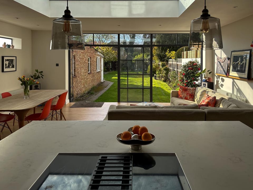 Three bedroom house with large garden a short stroll from Richmond's riverside pubs and restaurants House in Isleworth