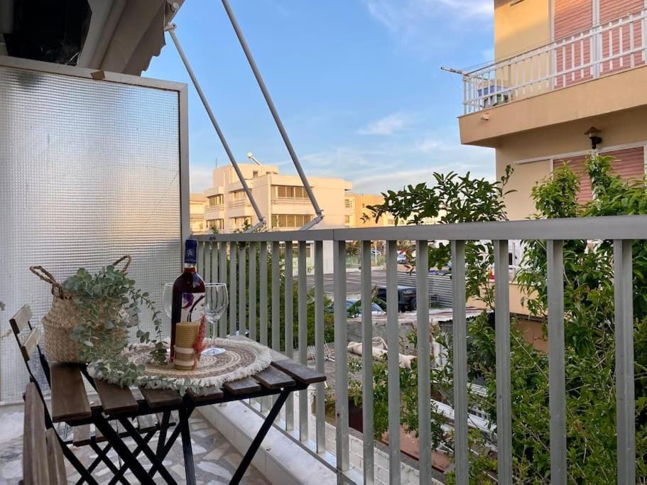 Modern Apartment in Kos Town, Walking Distance to the Beach - No 4 Apartment in Kos