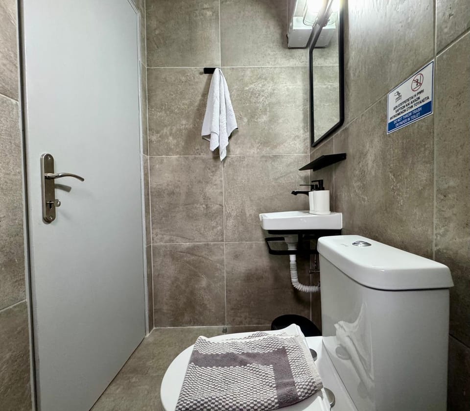 El Greco Apartments in Kos Town, Near the Beach & Port - No 5 Apartment in Kos