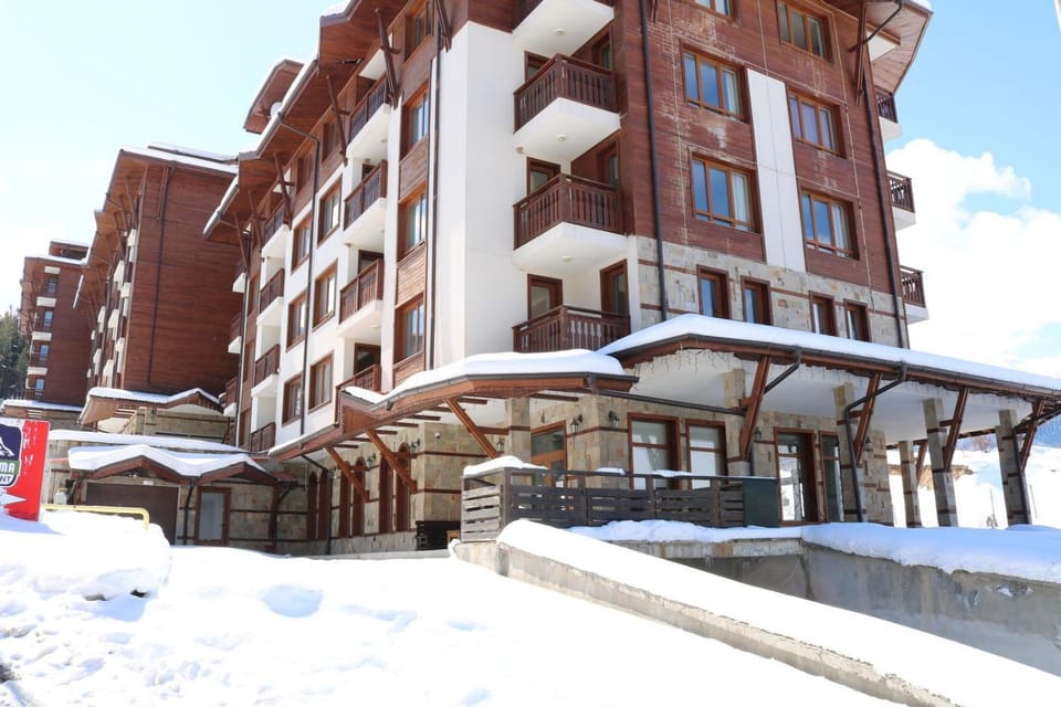 Property building, Winter