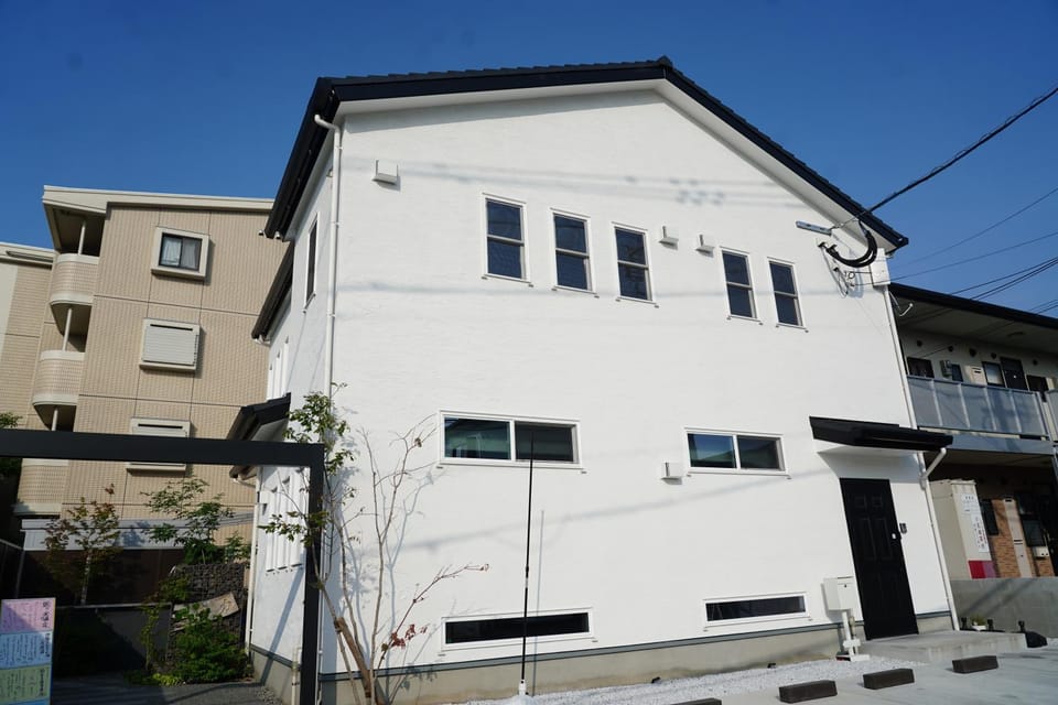 泊まる寿司屋一力 Sushi house Bed and Breakfast in Fukuoka