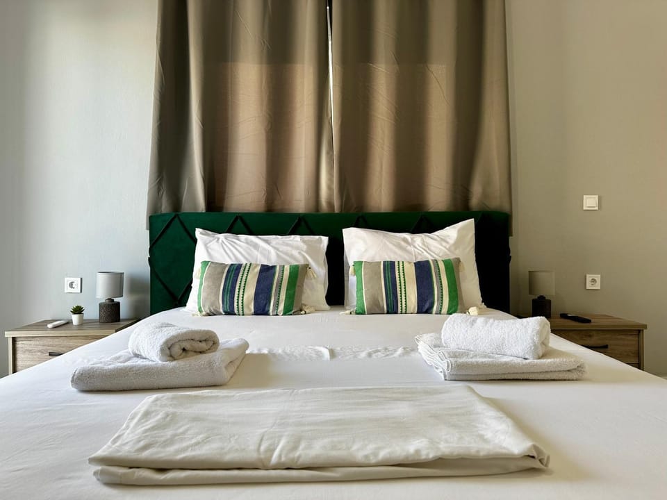 Stylish Apartment in Kos Town, Walking Distance to the Beach - No 10 Apartment in Kos