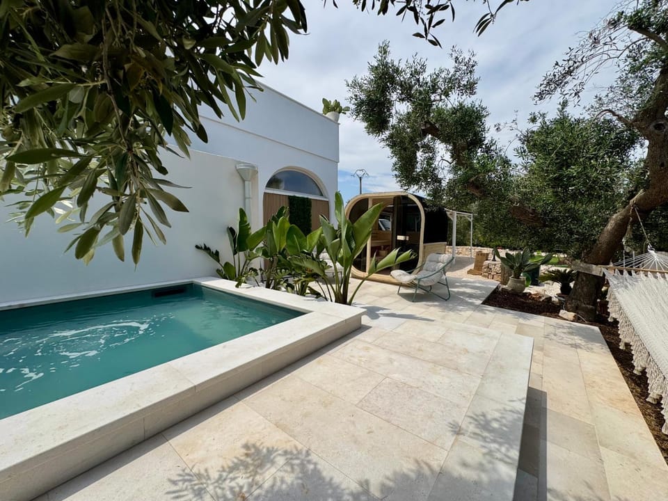 Villa 32 Ostuni - Charming House with Pool Villa in Province of Taranto