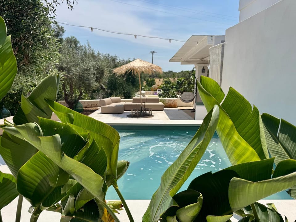 Villa 32 Ostuni - Charming House with Pool Villa in Province of Taranto