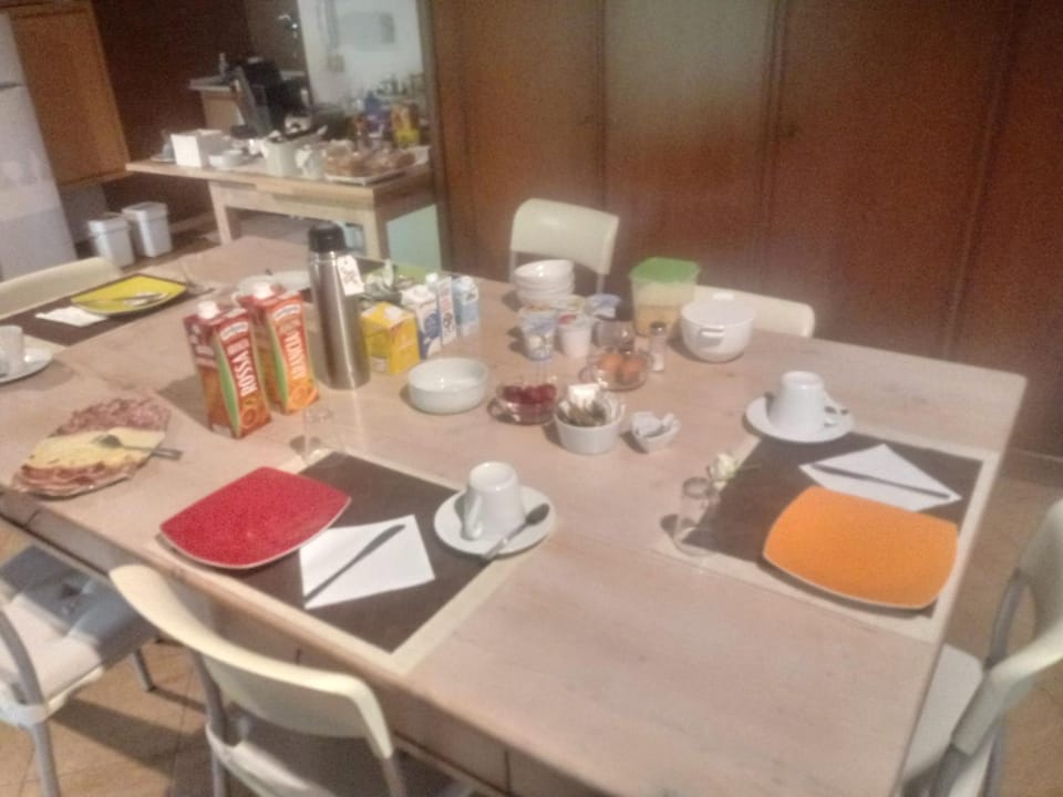 Food and drinks