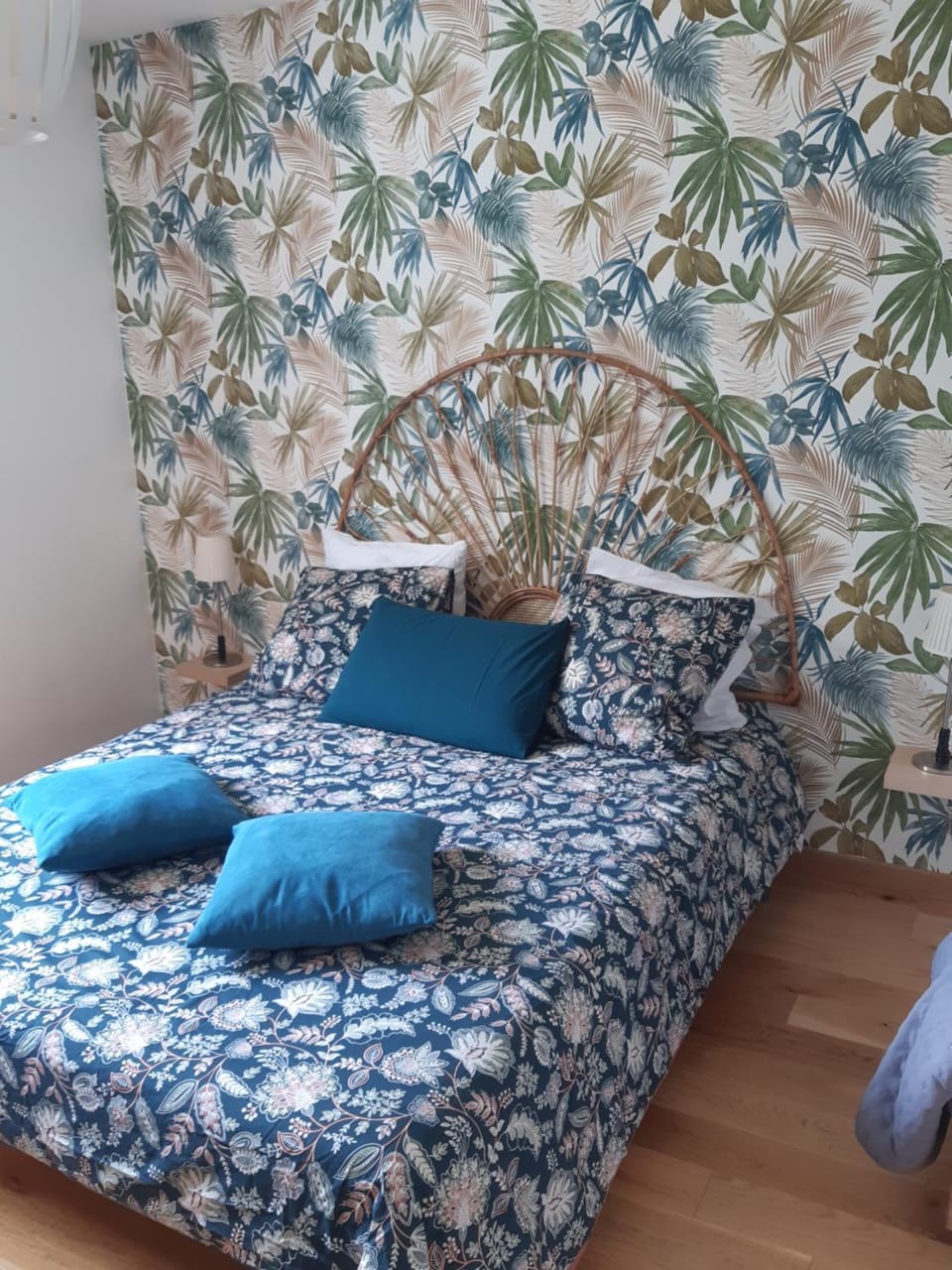 Chambre à 5 minutes du circuit Bed and Breakfast in Le Mans