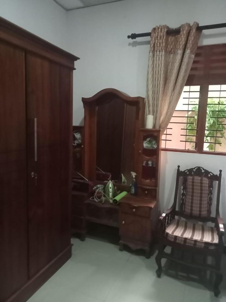 Seating area, wardrobe