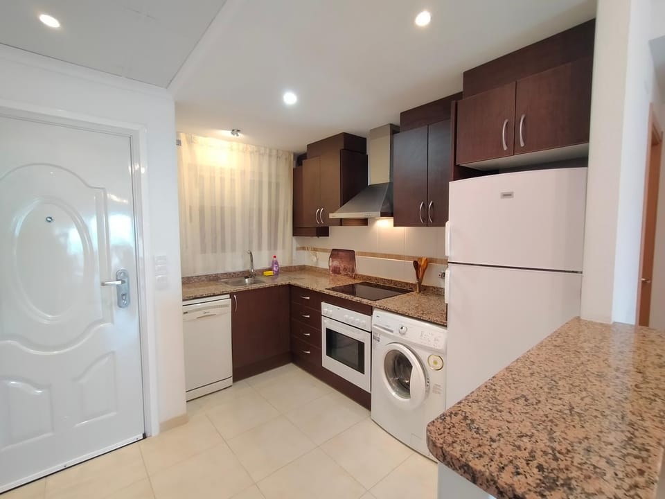 dishwasher, minibar, pet friendly, stove, washing machine, kitchen