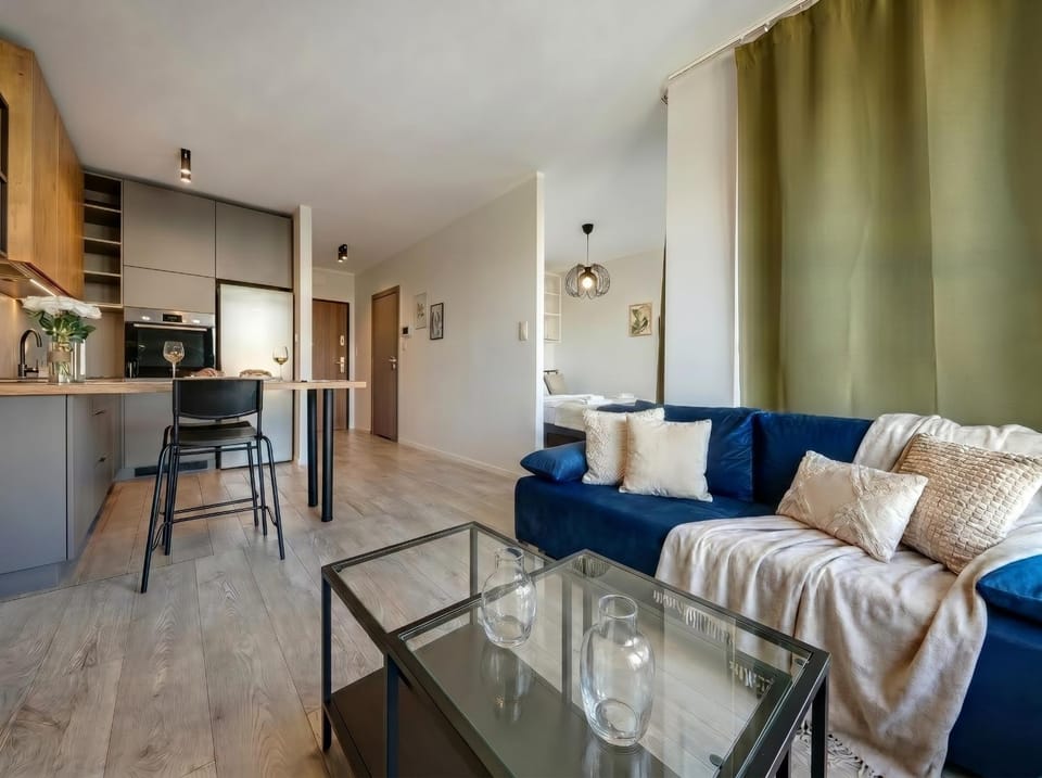 Kitchen or kitchenette, Living room, Seating area, Dining area, minibar, pet friendly, stove
