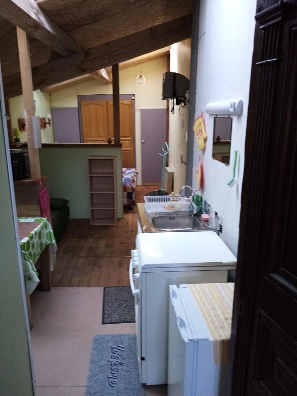 Kitchen or kitchenette, minibar, pet friendly, stove