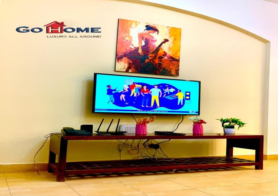 Communal lounge/ TV room, TV and multimedia, Evening entertainment