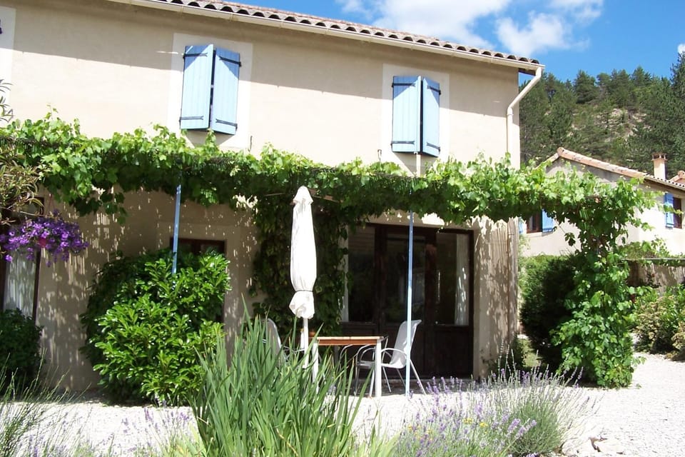 Au Moulin d'Antan- Gîtes dans la Drôme House in Provence-Alpes-Côte d'Azur