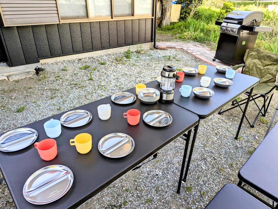 BBQ facilities, Dining area