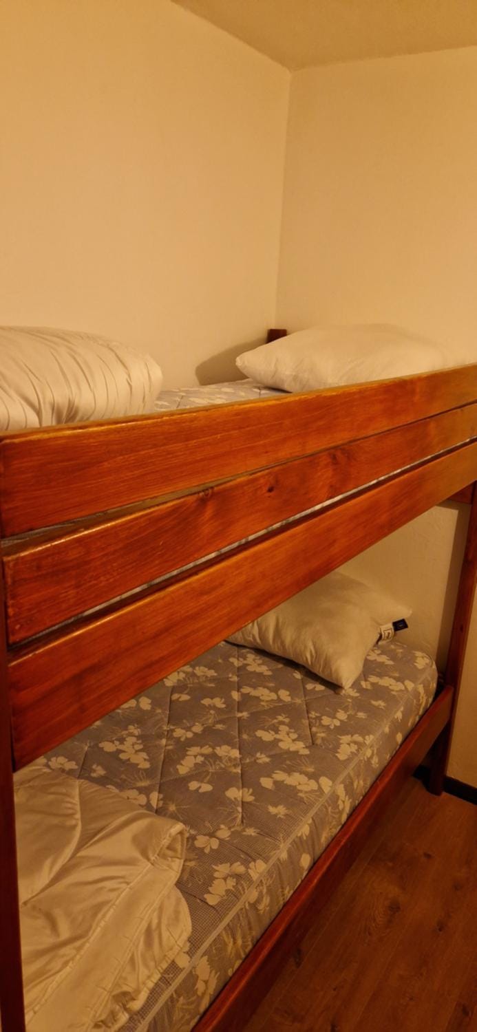 bunk bed