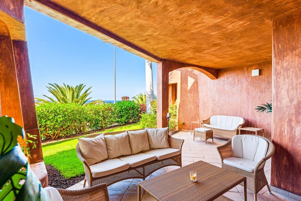 Day, Balcony/Terrace