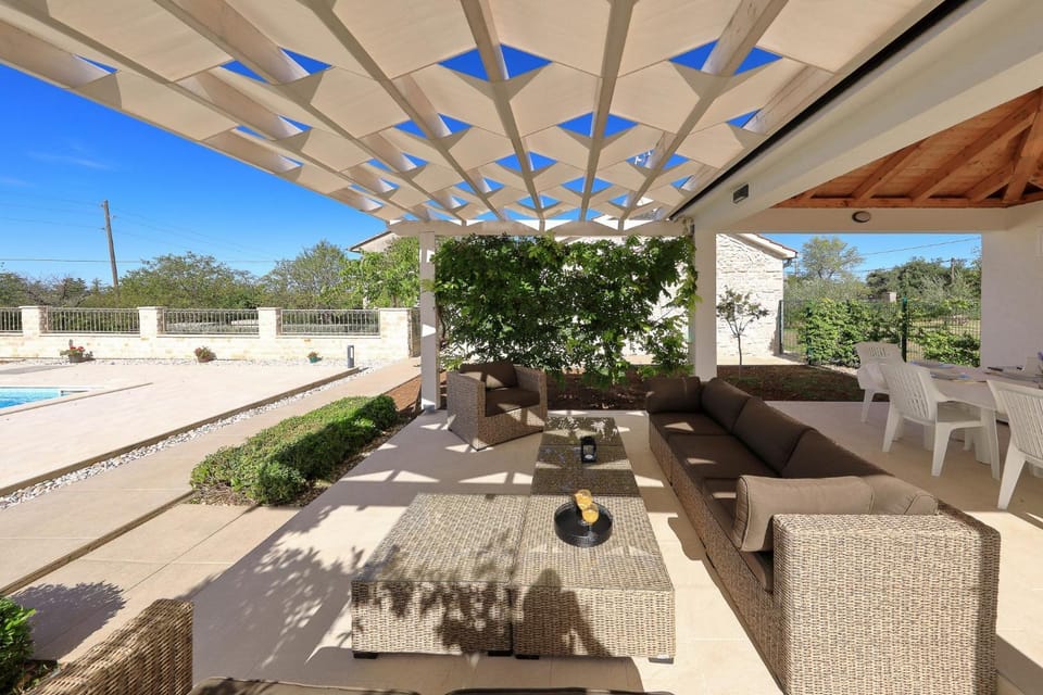 Patio, View (from property/room), Balcony/Terrace, Balcony/Terrace, Seating area