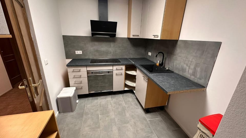 Kitchen or kitchenette, stove