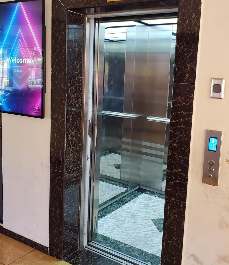 elevator