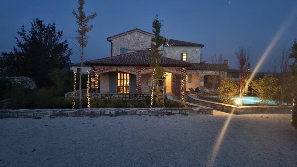Property building, Night