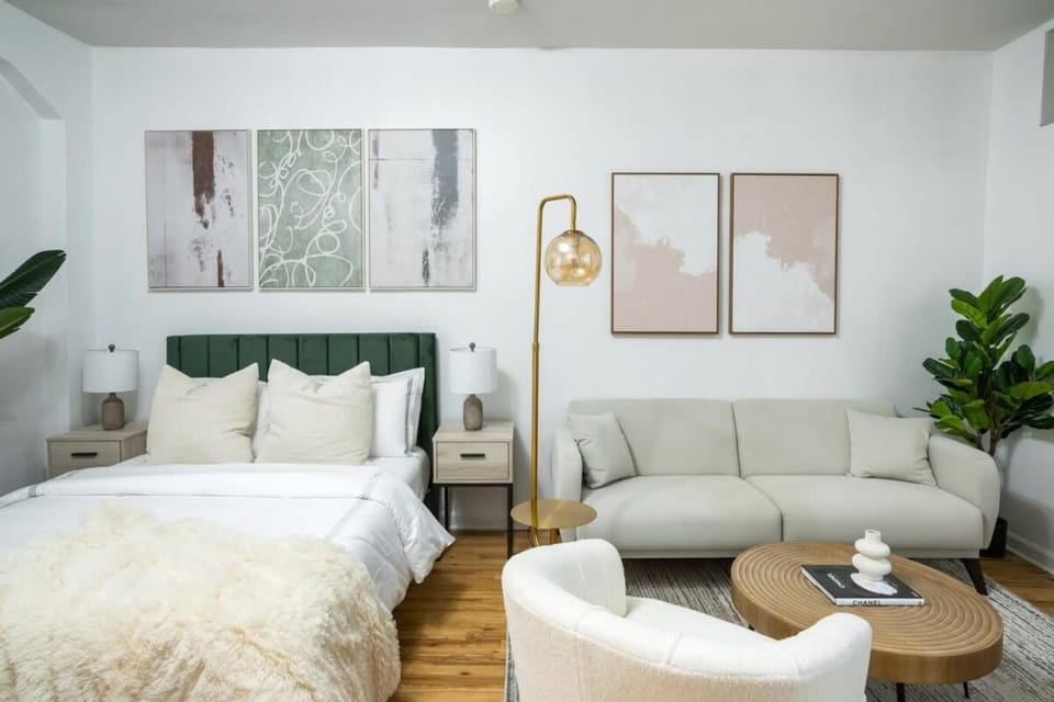 74-1A New Studio in Prime UWS - GYM In Building Apartment in Upper West Side