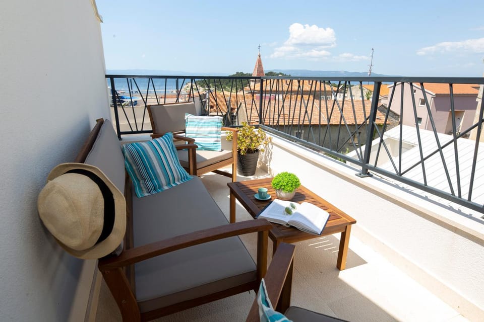 Day, Natural landscape, View (from property/room), Balcony/Terrace, Sea view