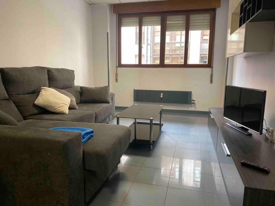 Cómodo apartamento en el centro de Oviedo Apartment in Oviedo