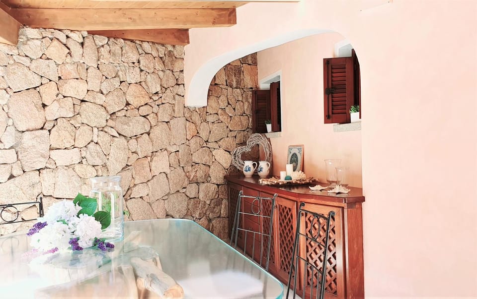 Property building, Balcony/Terrace