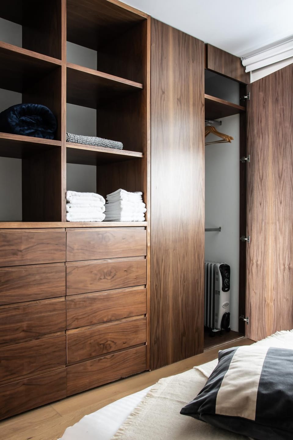 Bedroom, wardrobe