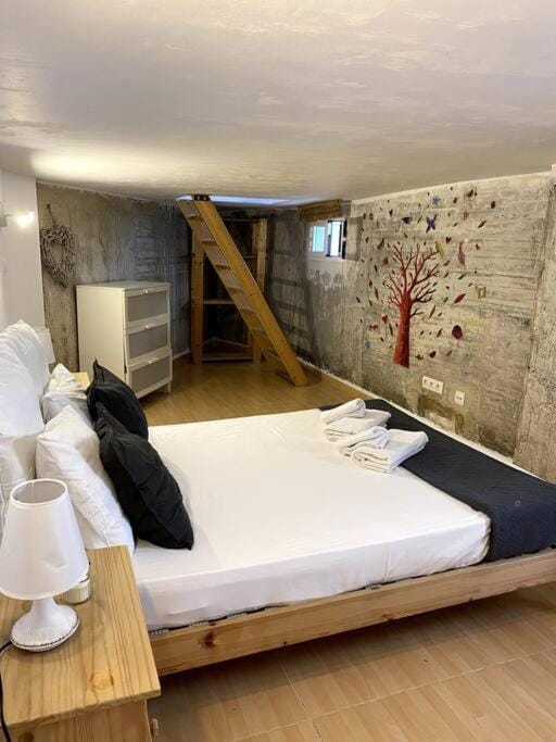 Bed
