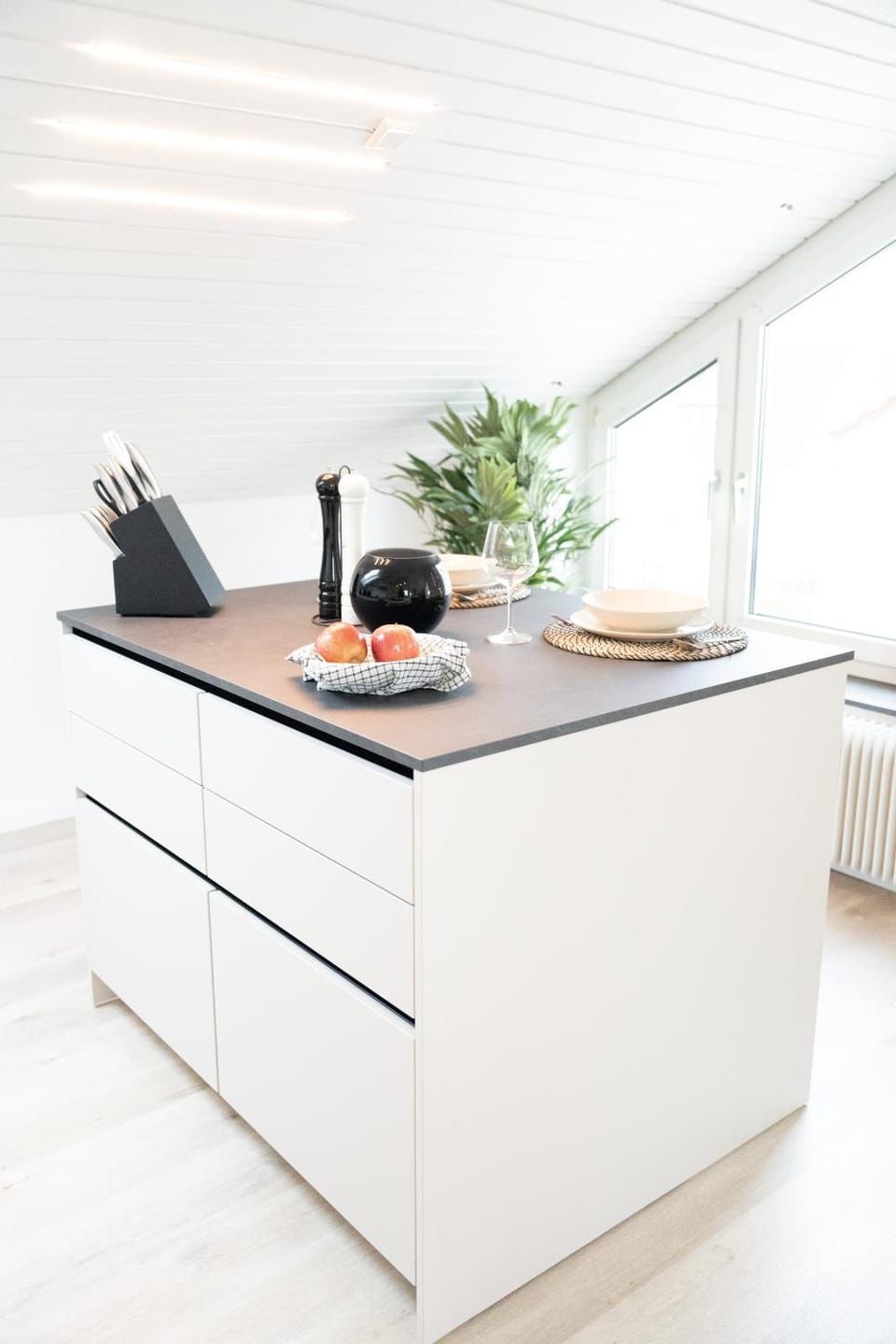 Kitchen or kitchenette, Food and drinks, Food