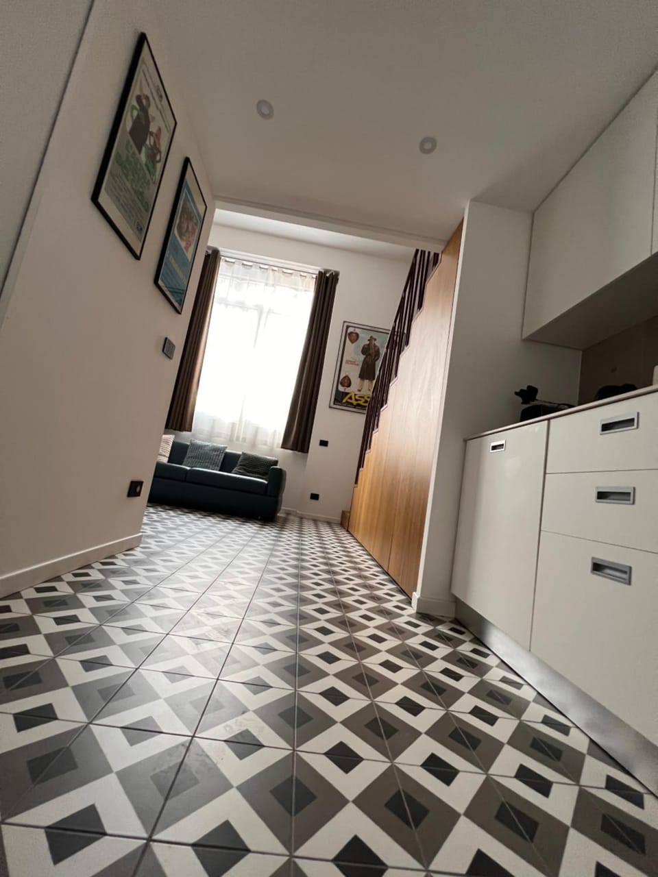Kitchen or kitchenette, Living room