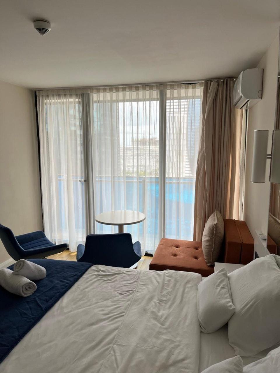 Orbi City Queer5* Apartment in Batumi