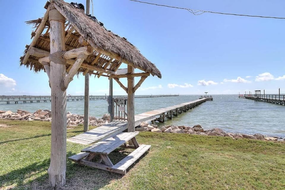 Joys Beach House House in Rockport