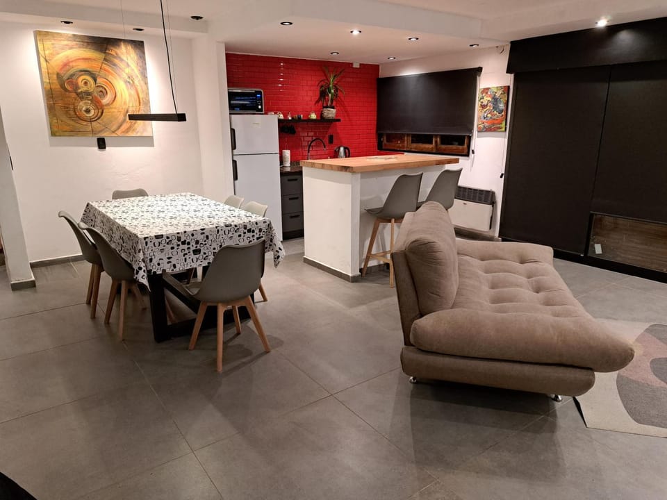 Departamento Entero 2 Dormitorios B° Urca con Cochera Apartment in Cordoba