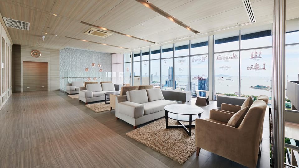 Lounge or bar, Seating area