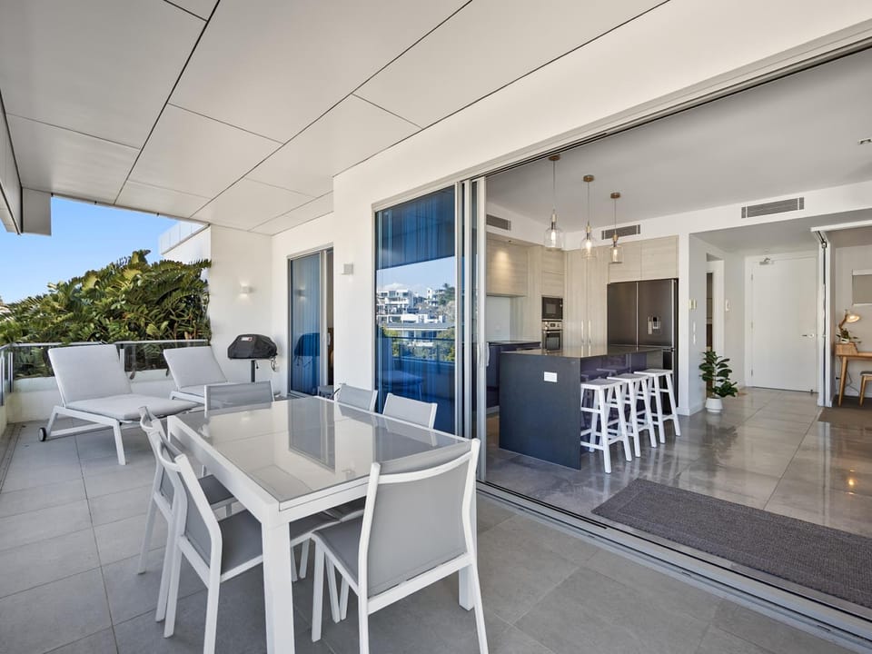 Patio, Balcony/Terrace, Seating area, Dining area