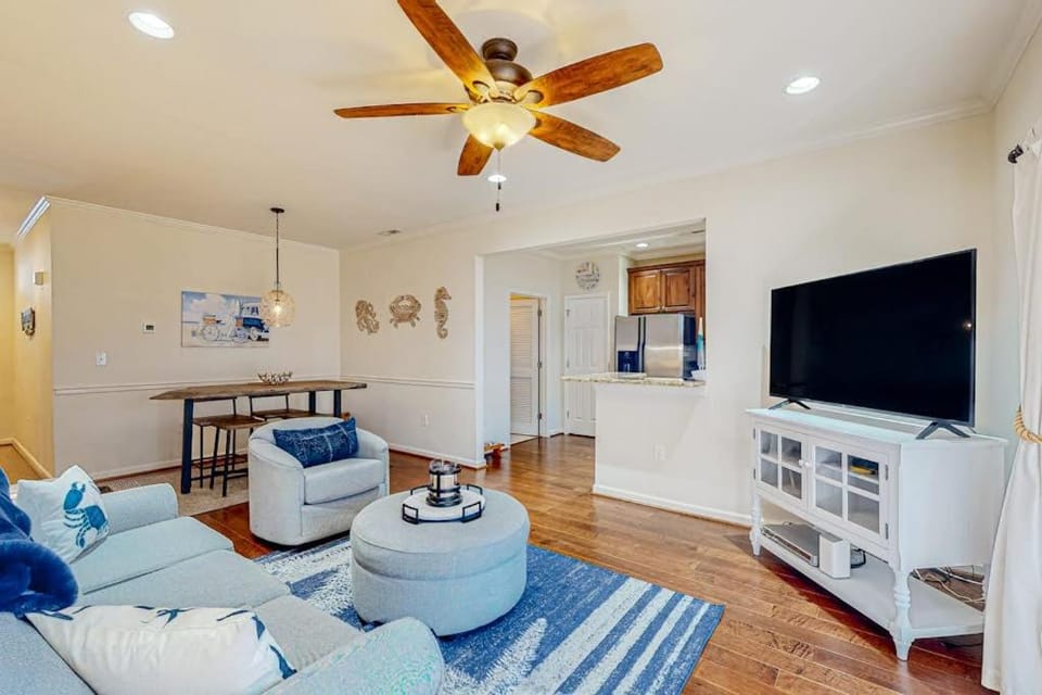 The Tides Sandy Bottom Cir Unit 107 House in Rehoboth Beach