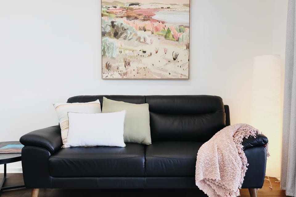 Two Rivers - Cygnet Apartment in Kingscote