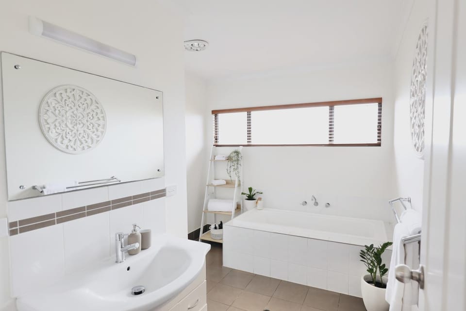 Two Rivers - Harriet Apartment in Kingscote