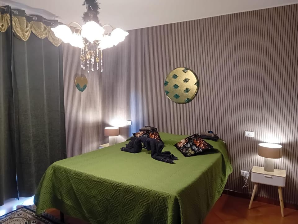 Bed, Balcony/Terrace, Balcony/Terrace, Photo of the whole room, Bedroom