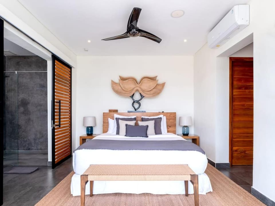 Villa Sanya Berawa Villa in North Kuta