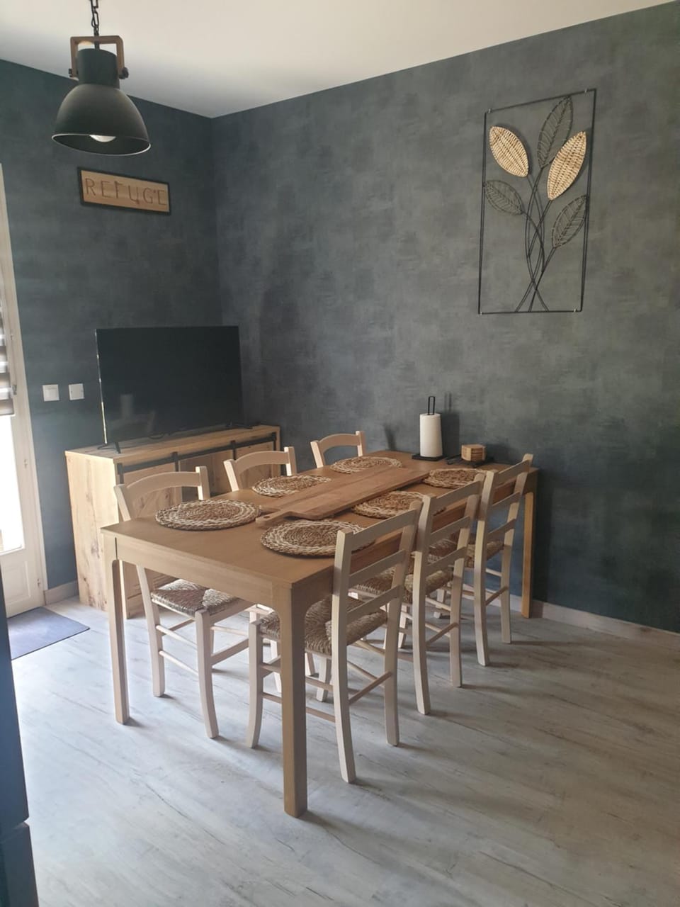 LE REFUGE Apartment in Auvergne-Rhône-Alpes