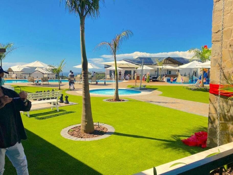 Luxury Ballito Apartment Apartment in Dolphin Coast