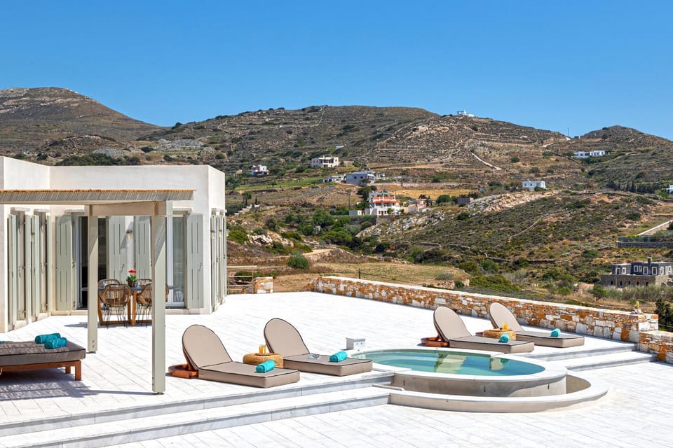 Natural landscape, Hot Tub, Balcony/Terrace, Balcony/Terrace, Swimming pool, Swimming pool