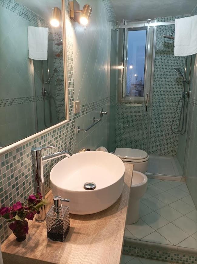 Shower, Bathroom