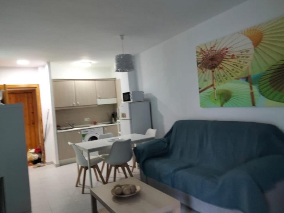 APART CLUB LABARROSA Apartment in Chiclana de la Frontera