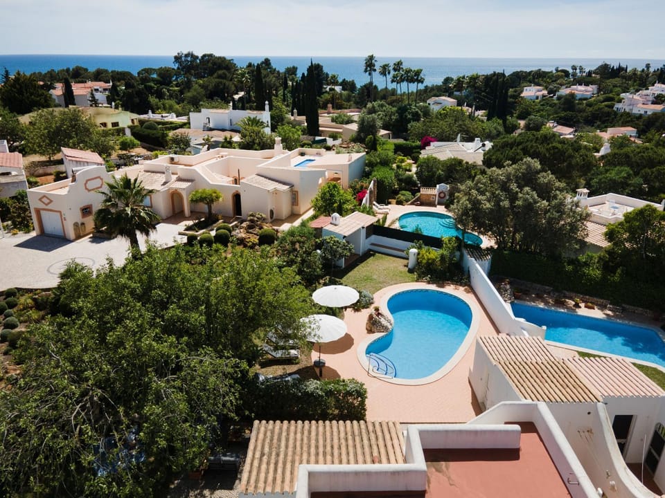 Sea view, Swimming pool