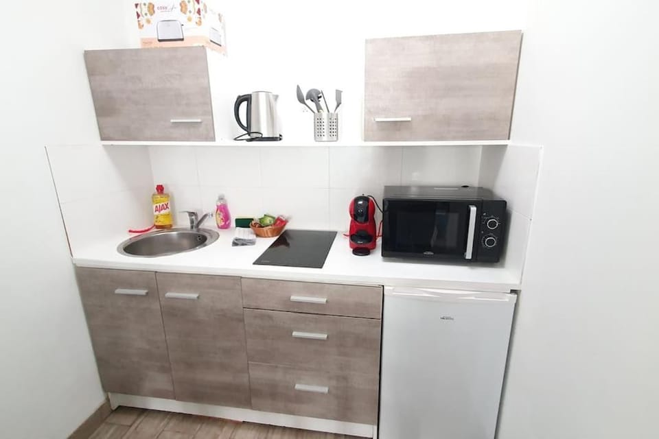 V18 Idéal PRO, Université, E valley, axes auto Apartment in Cambrai
